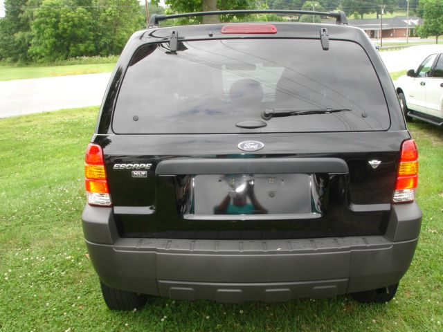 2007 Ford Escape ESi