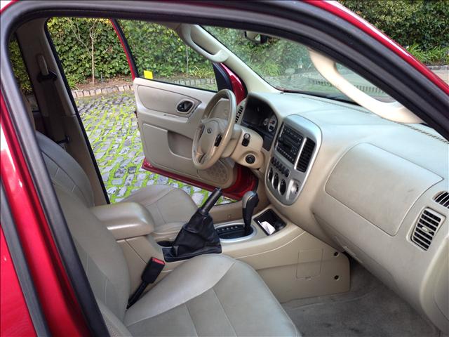 2007 Ford Escape Unknown