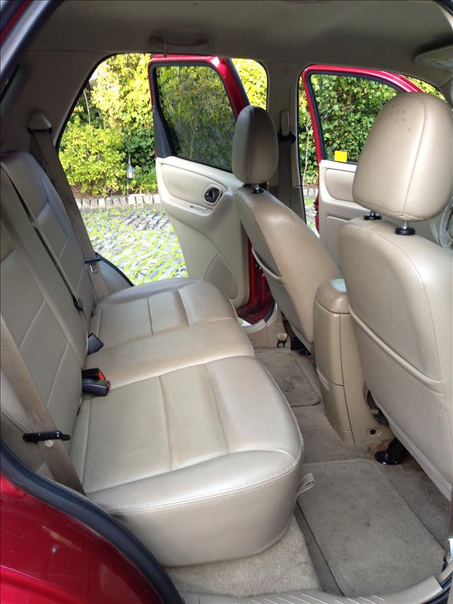 2007 Ford Escape Unknown