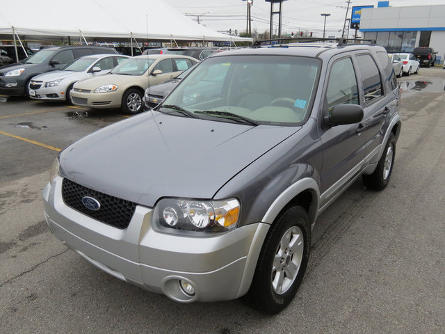 2007 Ford Escape ESi