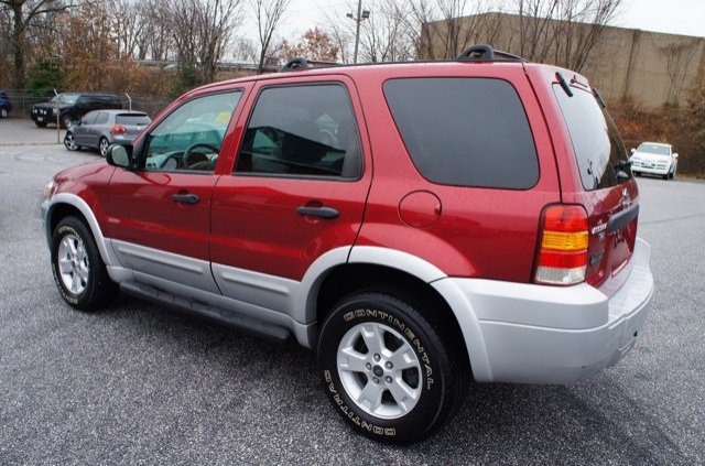 2007 Ford Escape ESi