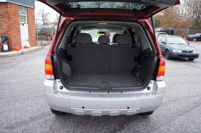 2007 Ford Escape ESi