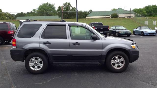 2007 Ford Escape Unknown