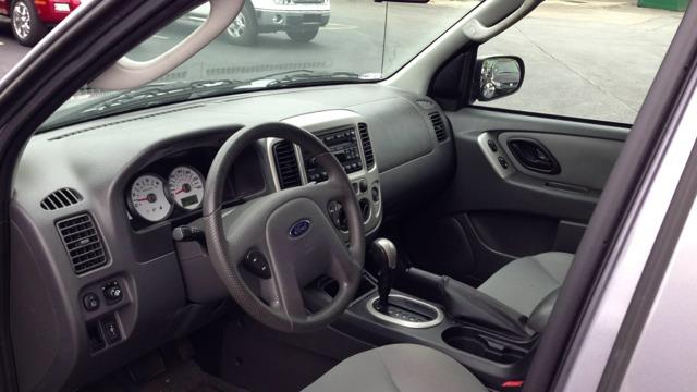 2007 Ford Escape Unknown