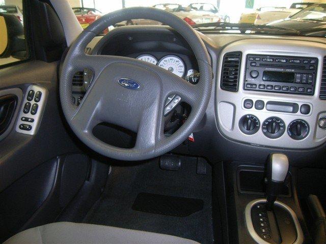 2007 Ford Escape ESi