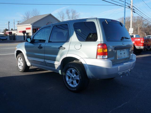 2007 Ford Escape ESi
