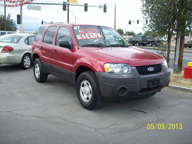 2007 Ford Escape 4dr Sdn Premier 2WD