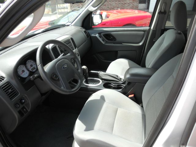 2007 Ford Escape SL 4x4 Regular Cab