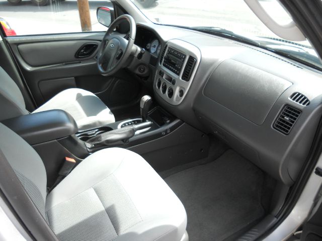 2007 Ford Escape SL 4x4 Regular Cab