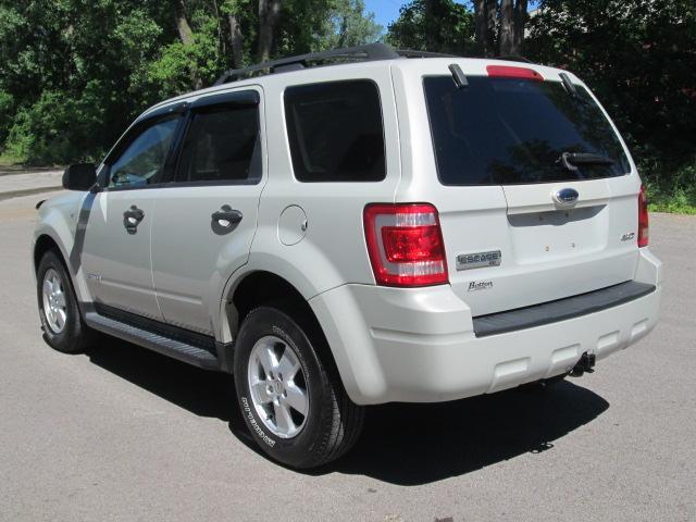 2008 Ford Escape ESi