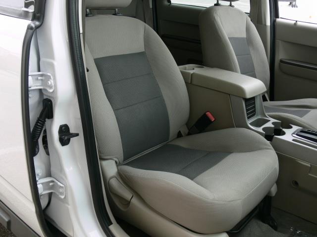 2008 Ford Escape ESi