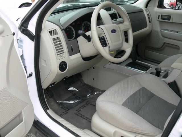 2008 Ford Escape ESi