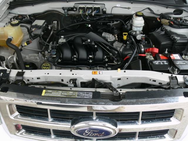 2008 Ford Escape ESi