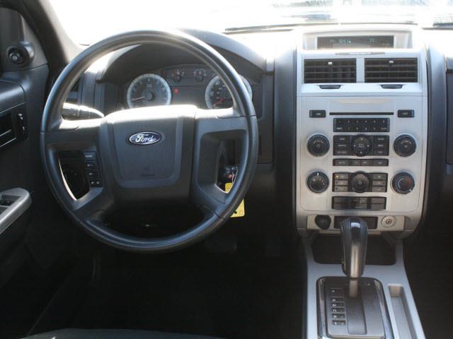 2008 Ford Escape ESi