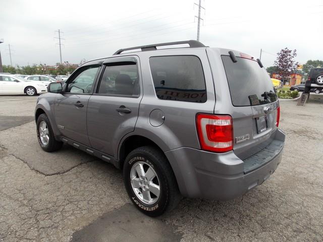 2008 Ford Escape ESi