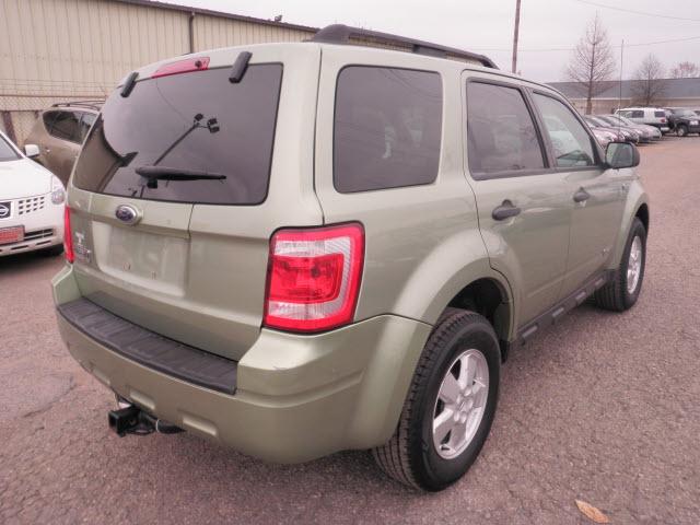2008 Ford Escape ESi