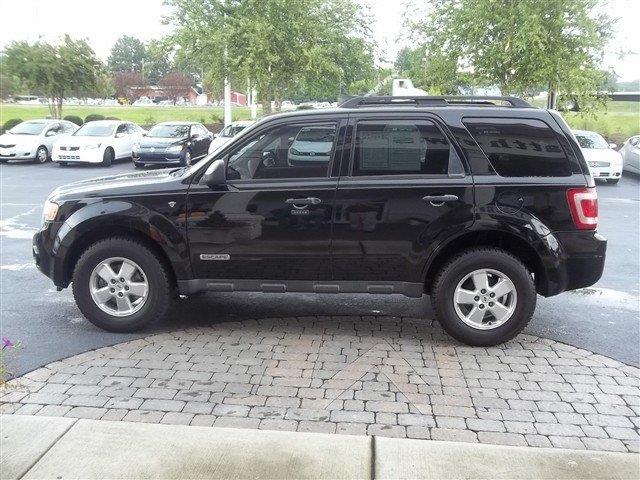 2008 Ford Escape 2dr Roadster Limited