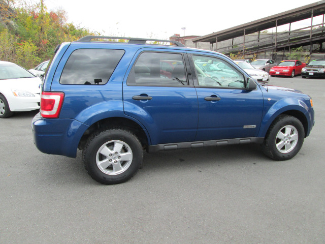 2008 Ford Escape 2dr Roadster Limited