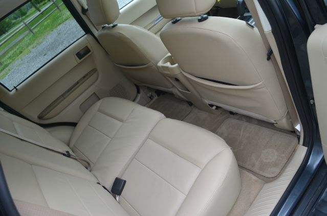 2008 Ford Escape LX Auto V6