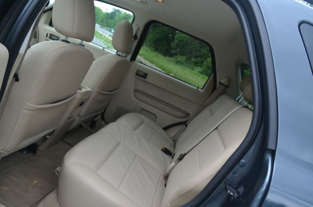 2008 Ford Escape LX Auto V6