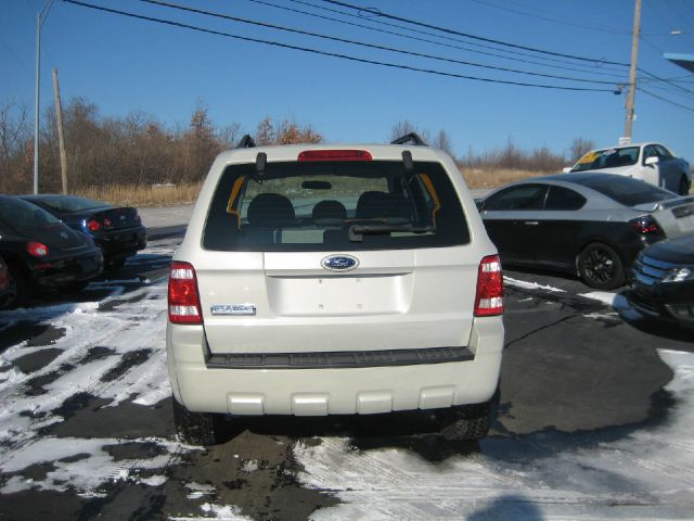 2008 Ford Escape LX Auto V6
