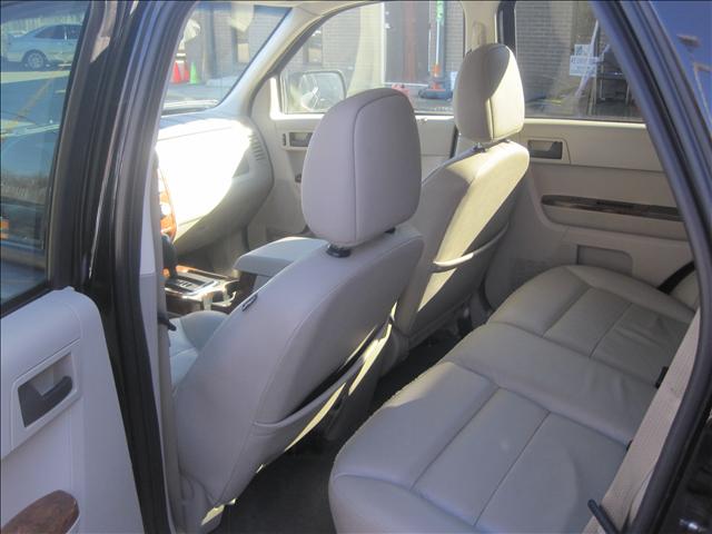 2008 Ford Escape ESi