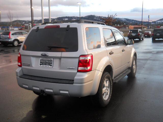 2008 Ford Escape ESi