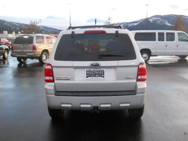 2008 Ford Escape ESi