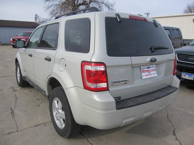 2008 Ford Escape ESi
