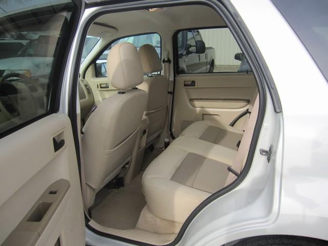 2008 Ford Escape ESi