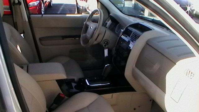 2008 Ford Escape SLT 25