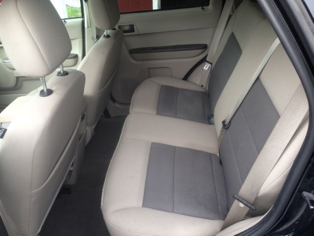 2008 Ford Escape 2dr Roadster Limited