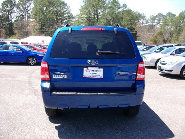 2008 Ford Escape ESi
