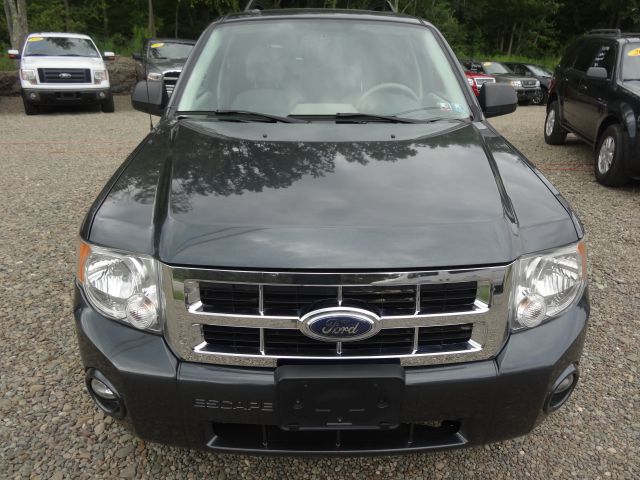 2008 Ford Escape 2dr Roadster Limited