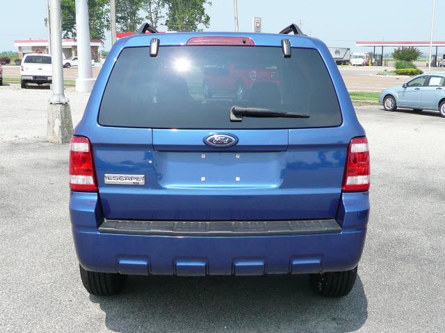 2008 Ford Escape ESi