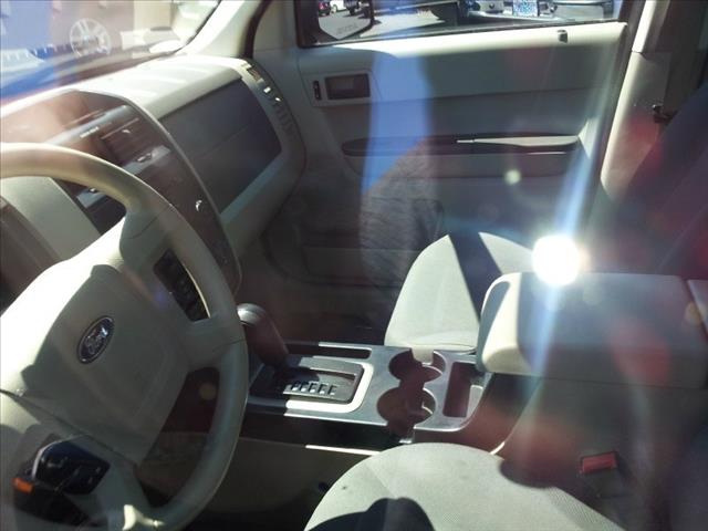 2008 Ford Escape 4-passenger Open Top Alpha AWD Truck