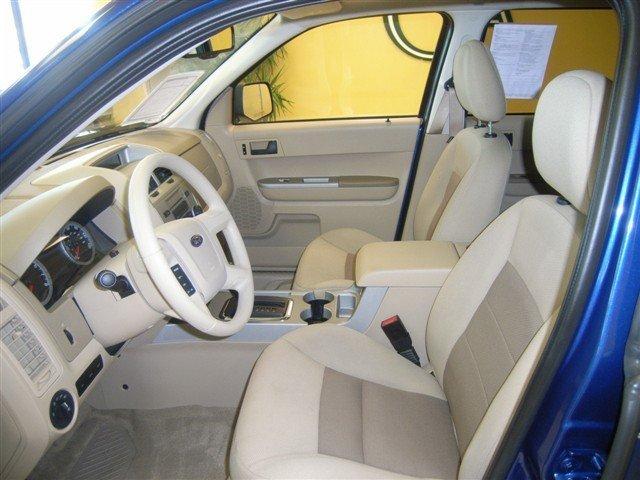 2008 Ford Escape ESi