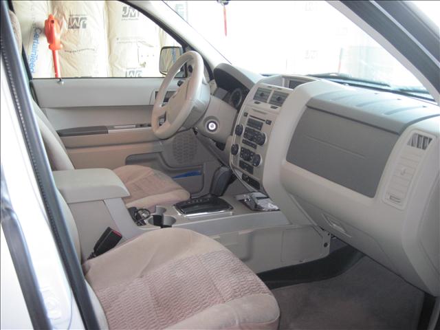 2008 Ford Escape ESi
