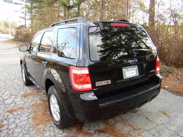 2008 Ford Escape 15 Passenger Bus