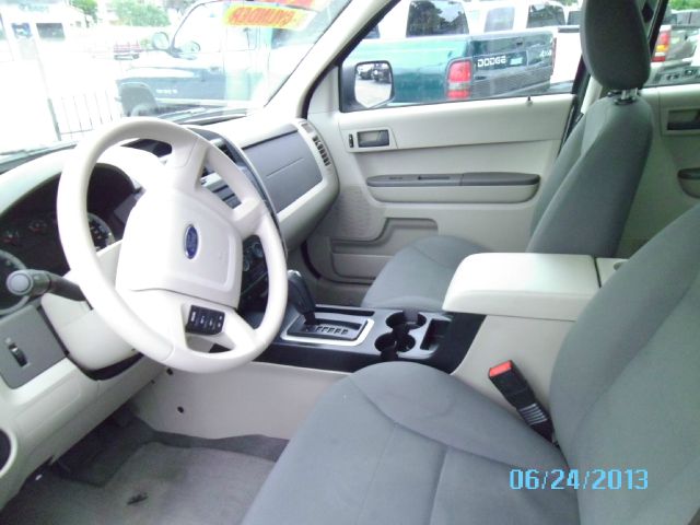 2008 Ford Escape LX Auto V6