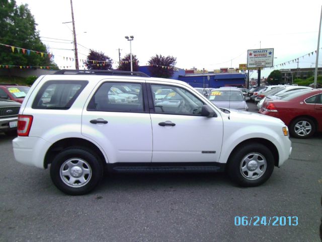 2008 Ford Escape LX Auto V6