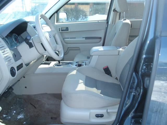 2008 Ford Escape ESi