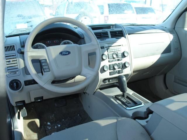 2008 Ford Escape ESi