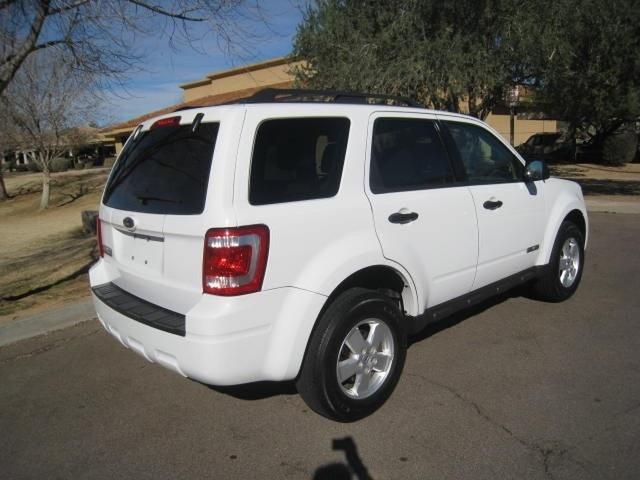 2008 Ford Escape ESi
