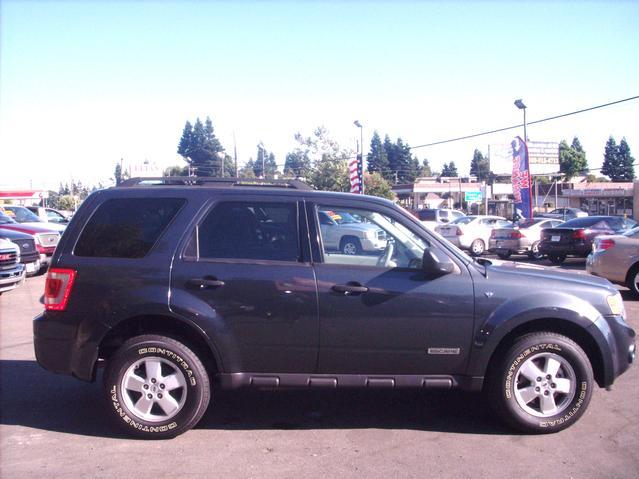 2008 Ford Escape 2dr Roadster Limited