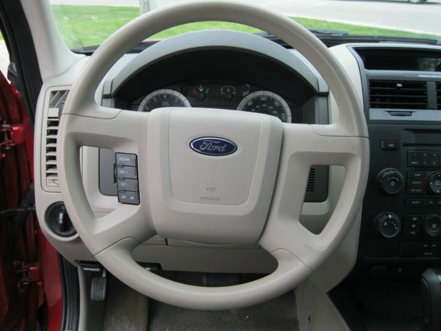 2008 Ford Escape LX Auto V6