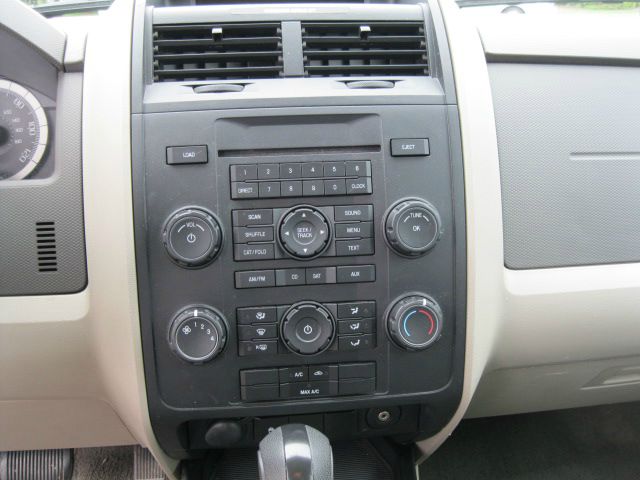 2008 Ford Escape LX Auto V6