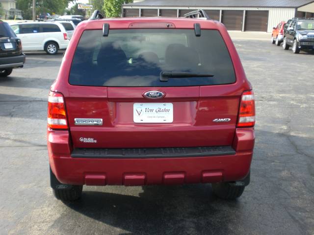 2008 Ford Escape ESi