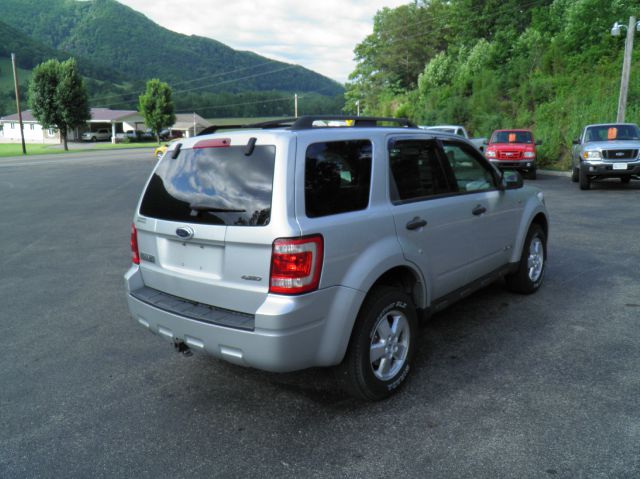 2008 Ford Escape 2dr Roadster Limited