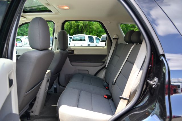 2009 Ford Escape LX Auto V6